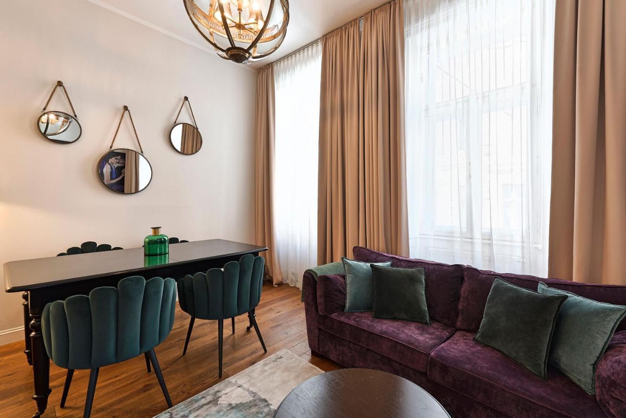 6 Apartament *