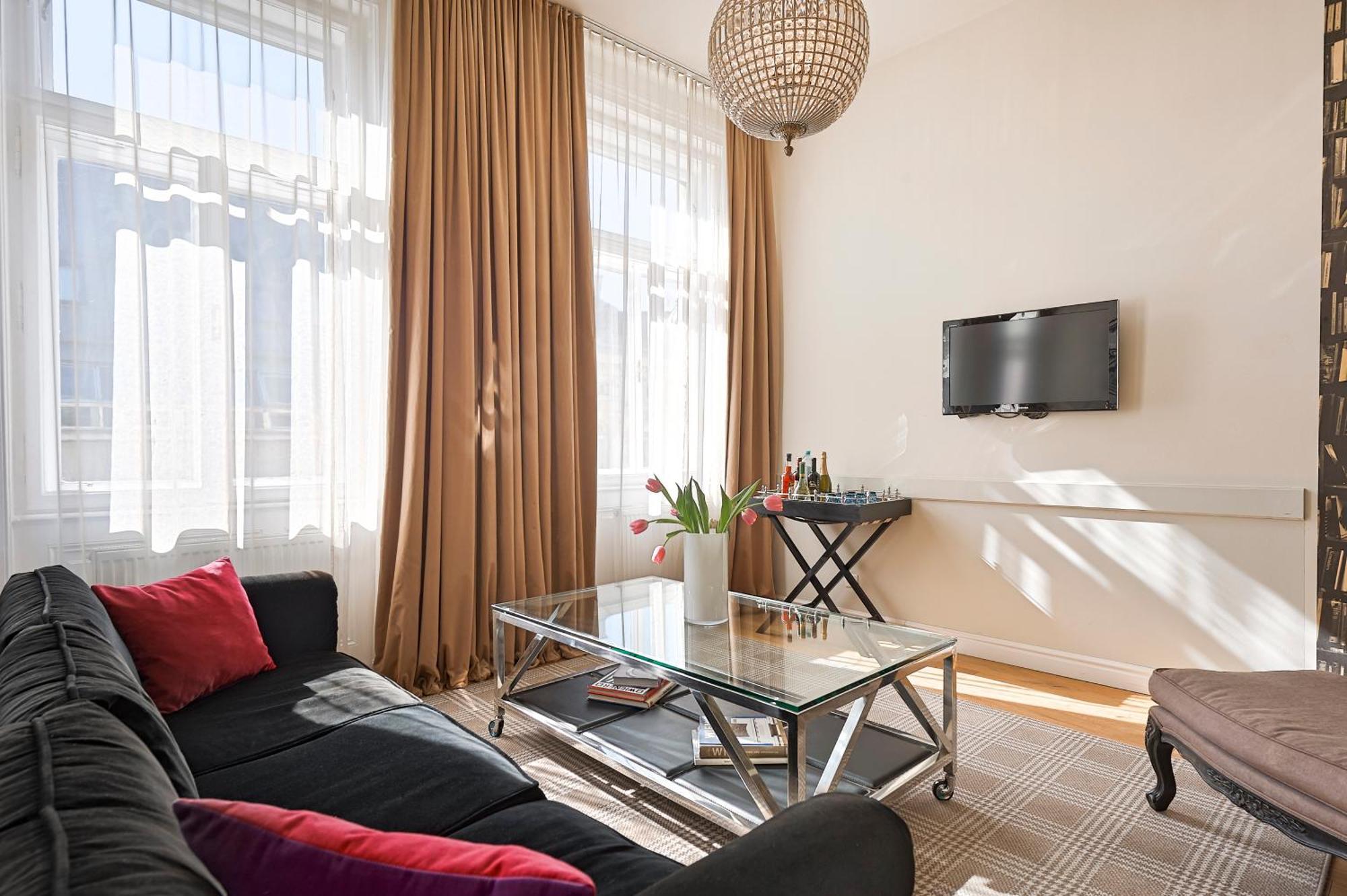 Apartament 6