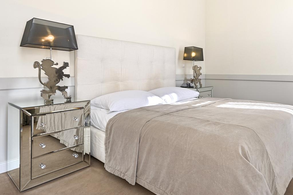 6 Apartament
