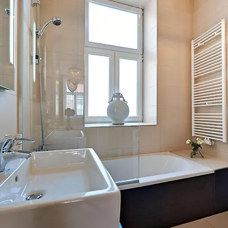 6 Rooms Wien Exterior foto